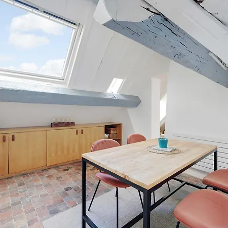 Bright 4p In The Heart Of Marais Rivoli Apartment